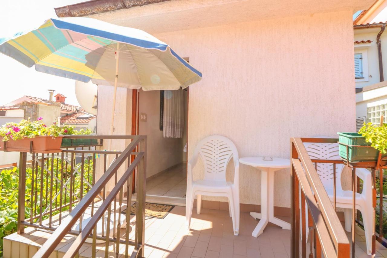 Apartment Marulic In Old Town Baska  Ngoại thất bức ảnh